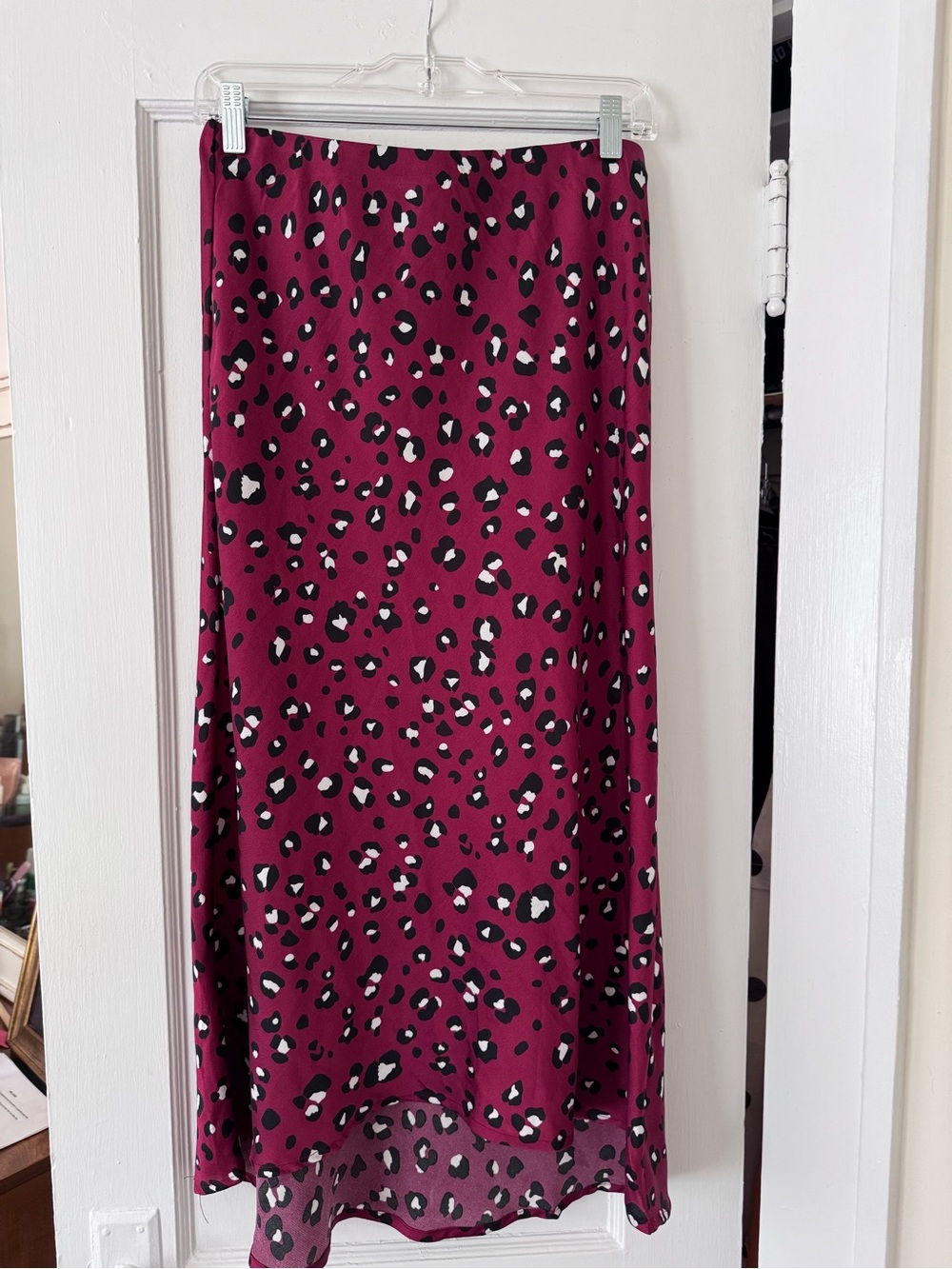 White House Black Market Fuchsia Leopard-Print Maxi Skirt